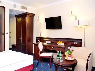 Hotel Admiral